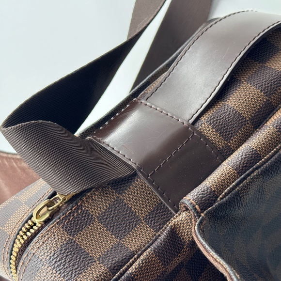 Louis Vuitton Damier Ebene Messenger Bag - Picture 9 of 15